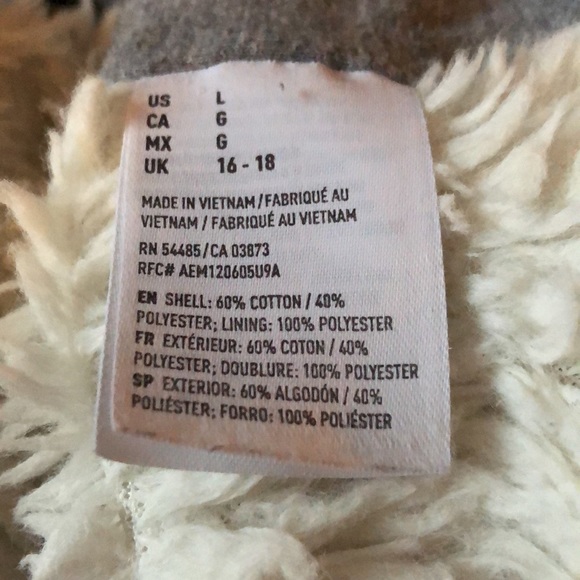 AERIE Women’s Grey Bomber Style Sweater Jacket with Zipper & Buttons - Picture 4 of 6